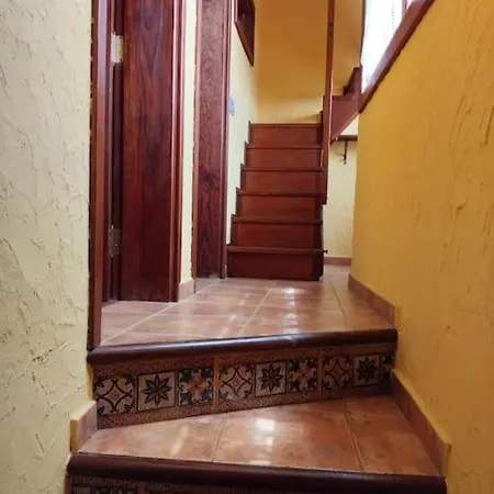 La Hacienda Colonial